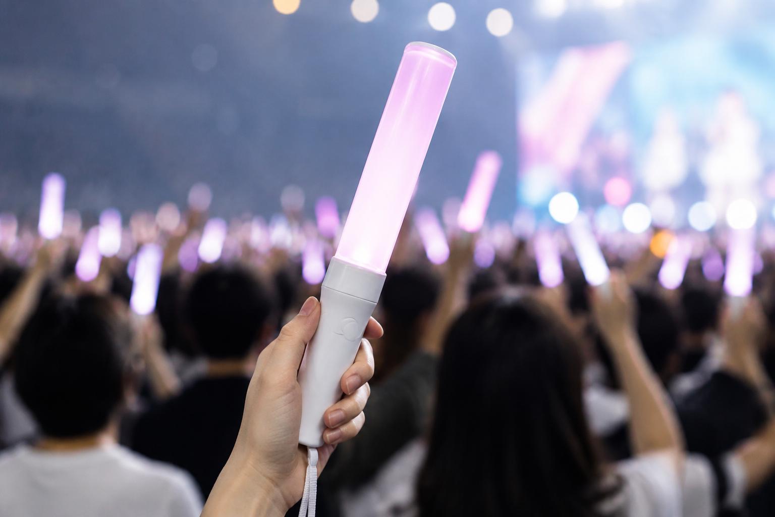 แท่งไฟ LED เลือกยังไง ถ่านแบบไหน เปลี่ยนสีกี่โหมด เหมาะกับงานอะไร